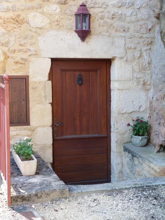 Charmante Maison Troglodyte Vitrac  Exterior photo